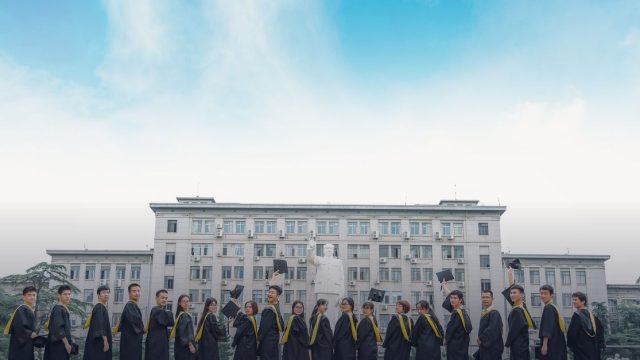 Potpisani ugovori o stipendiranju 100 studenata iz Višegrada