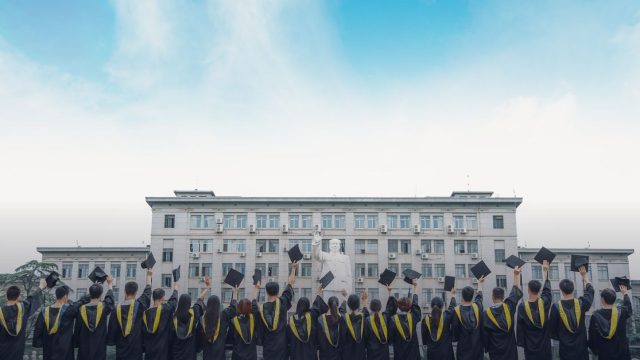 Fondacija Dr Valentina Vrtikapa – Jednokratne stipendije za akademsku 2025/26. godinu