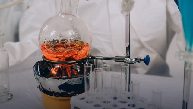 Research Experiences for Undergraduates (REU) - Chemistry Pathways to Building Functional Materials