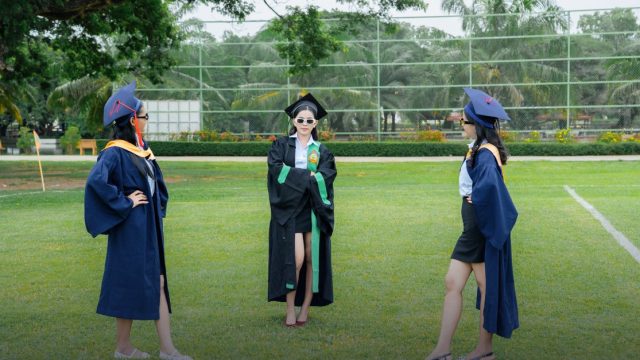 Cooke College Scholarship
