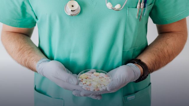 Premier Sommet Scientifique de Haut Niveau sur l’Economie du Cerveau, la Santé du Cerveau et le Capital Cérébral
