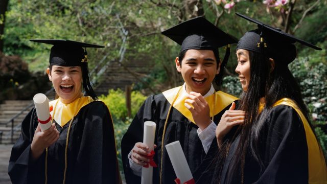Becas Udenar