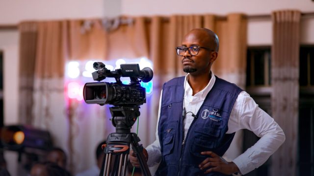 Toronto Metropolitan University Global Migration Institute and Bridging Divides Journalism Fellowship 2027: Up to $5,000 in Support for Experienced Journalists